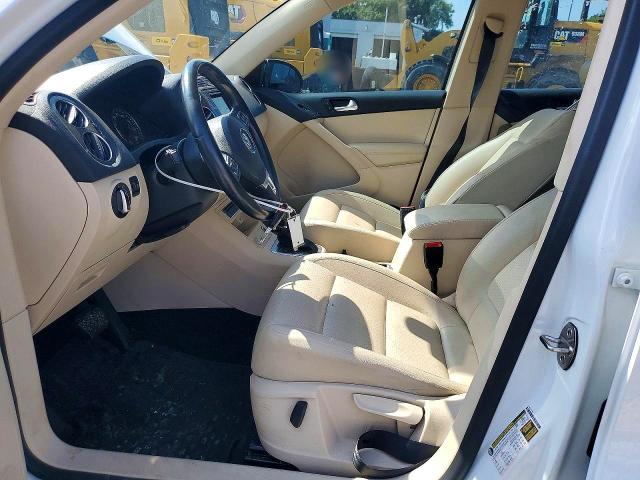 Продажа на аукционе авто 2016 Volkswagen Tiguan, vin: WVGBV7AX6GW513562, номер лота: 64131256