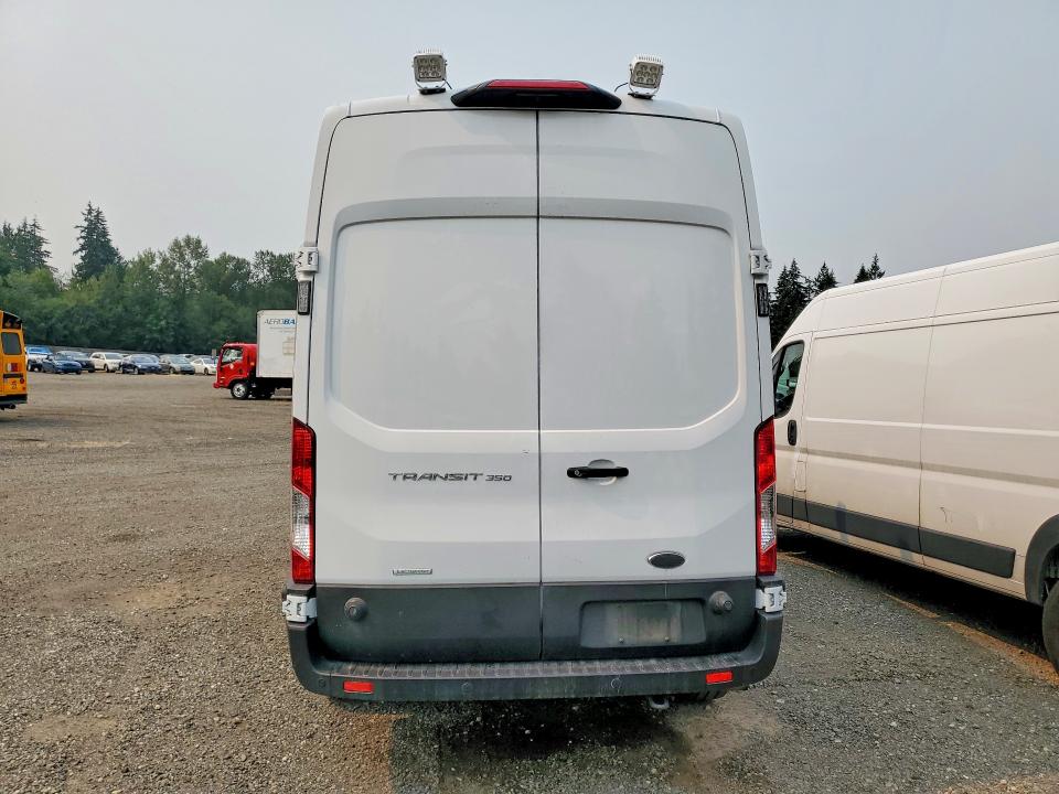 62821356 :رقم المزاد ، 1FTBW1XG2PKA45942 vin ، 2023 Ford Transit مزاد بيع