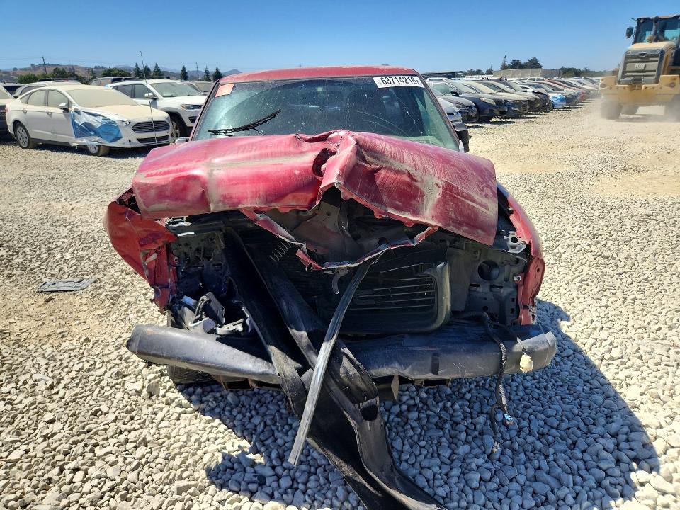 63714216 :رقم المزاد ، 1GTCS145818127701 vin ، 2001 Gmc Sonoma مزاد بيع