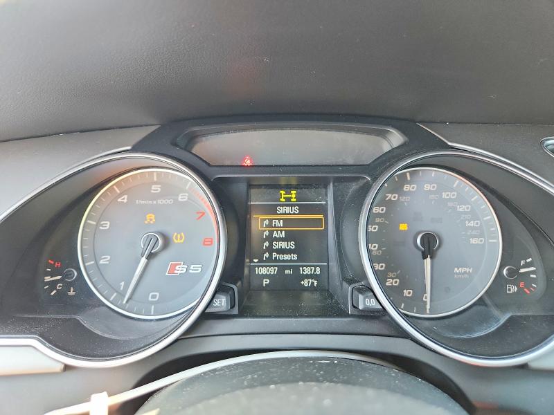 2015 Audi S5 მანქანა იყიდება აუქციონზე, vin: WAUCGAFR4FA027688, აუქციონის ნომერი: 64794296