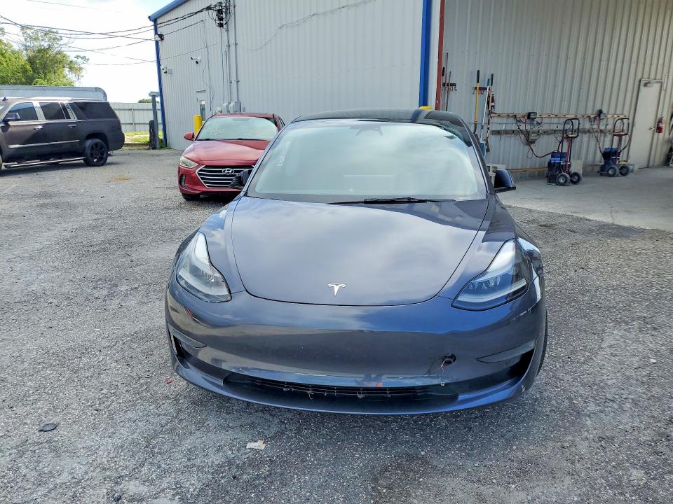 65812276 :رقم المزاد ، 5YJ3E1EAXPF498757 vin ، 2023 Tesla Model 3 مزاد بيع