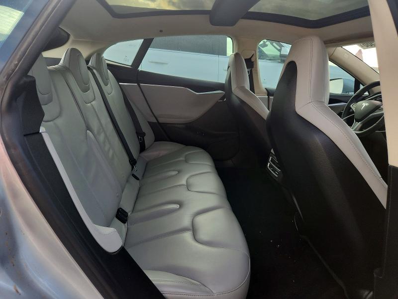 Продажа на аукционе авто 2013 Tesla Model S, vin: 5YJSA1CN8DFP13173, номер лота: 64153566