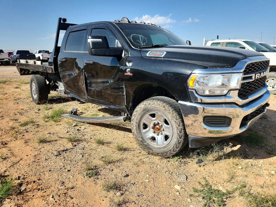 Продажа на аукционе авто 2024 Ram 2500, vin: 3C6UR5HL1RG411443, номер лота: 64684566