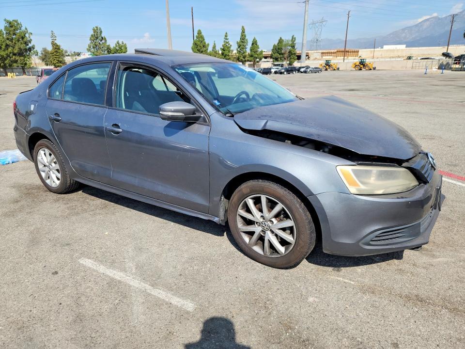 Продаж на аукціоні авто 2011 Volkswagen Jetta, vin: 3VWDZ7AJ4BM327053, номер лоту: 64667126