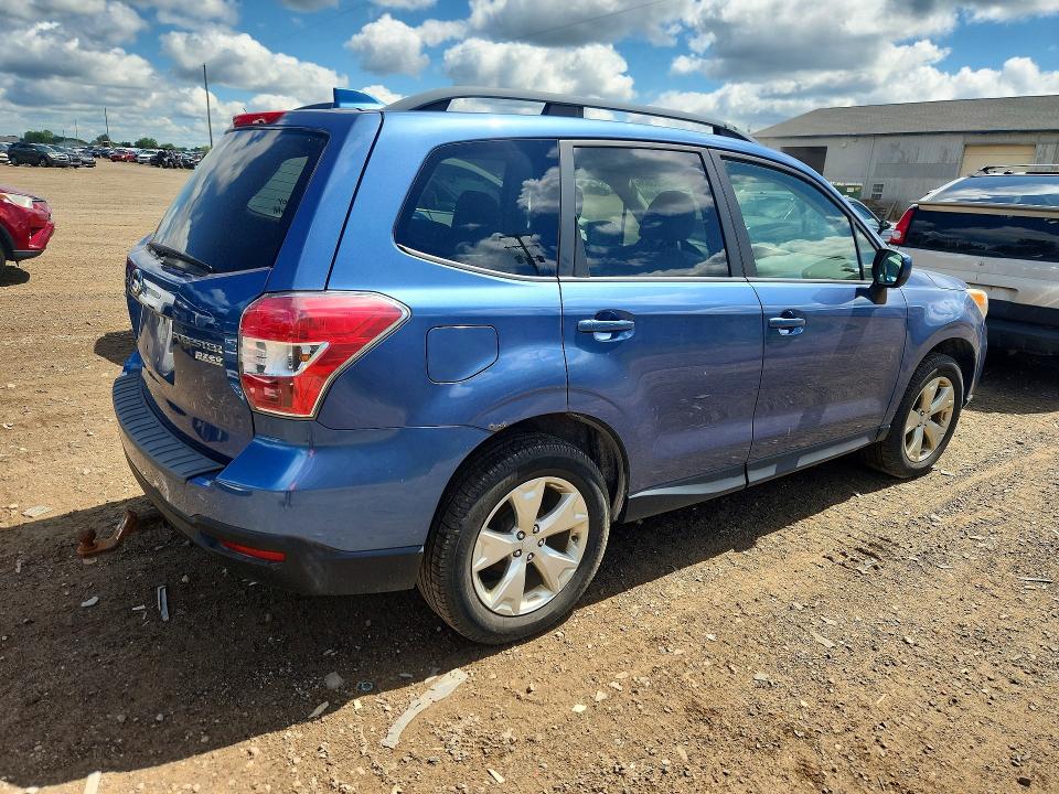Продажа на аукционе авто 2016 Subaru Forester, vin: JF2SJADC4GH528010, номер лота: 64283846