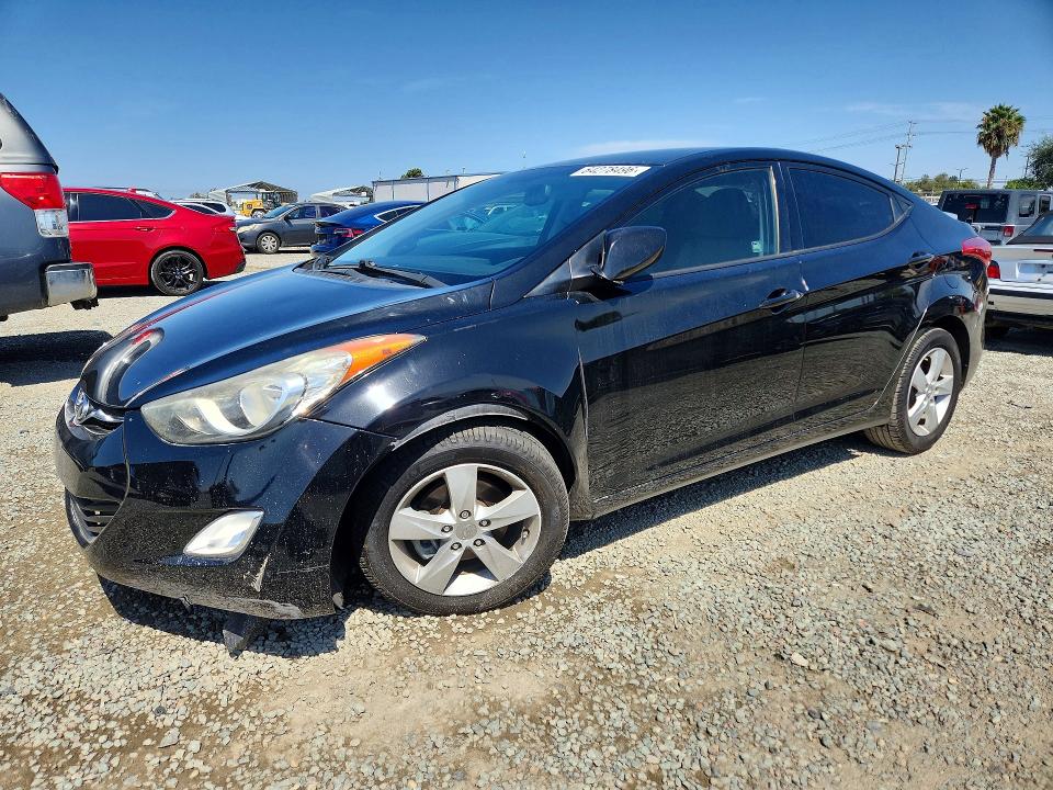 2013 Hyundai Elantra მანქანა იყიდება აუქციონზე, vin: 5NPDH4AE1DH292357, აუქციონის ნომერი: 64278496