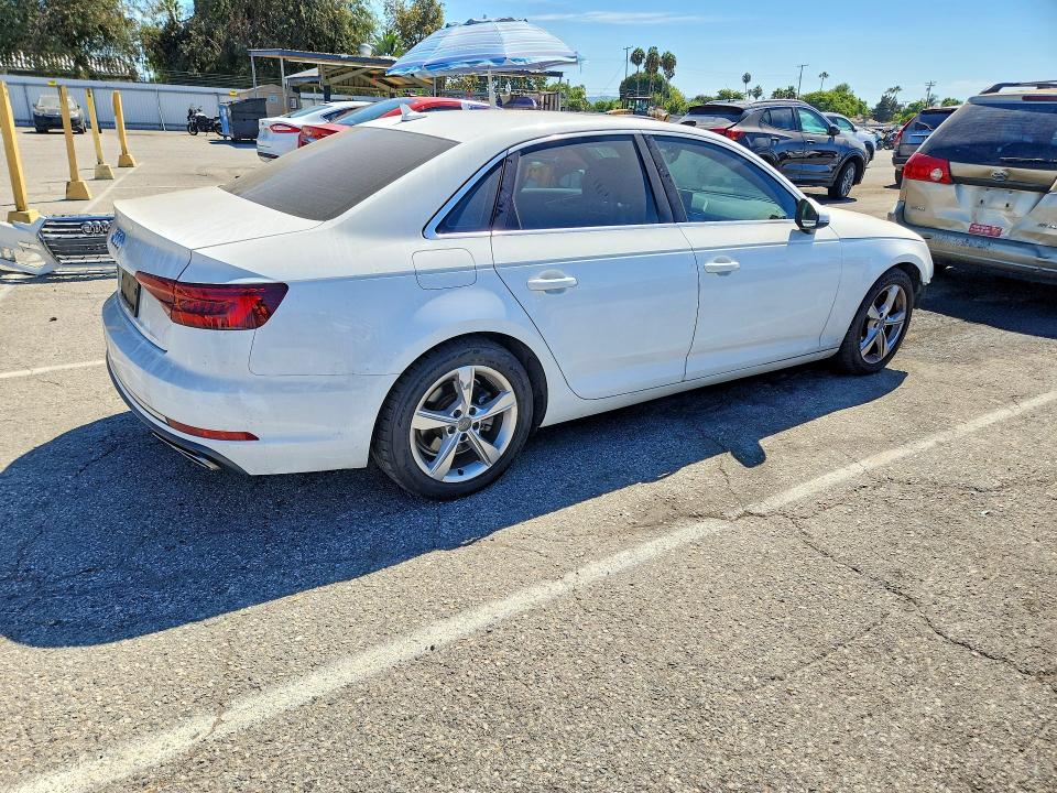 2019 Audi A4 მანქანა იყიდება აუქციონზე, vin: WAUGMAF40KN011747, აუქციონის ნომერი: 66306516