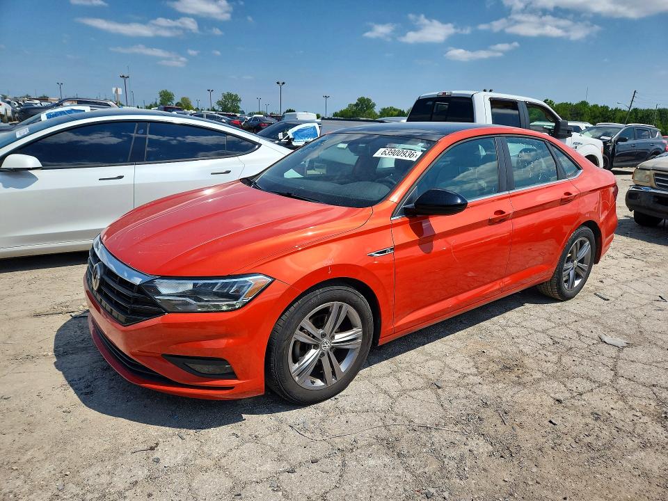 63900936 :رقم المزاد ، 3VWCB7BU4LM040113 vin ، 2020 Volkswagen Jetta مزاد بيع