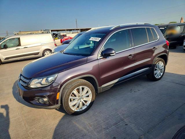 2016 Volkswagen Tiguan მანქანა იყიდება აუქციონზე, vin: WVGAV7AX3GW596329, აუქციონის ნომერი: 63259626