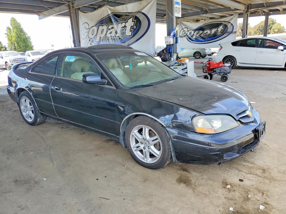 66118856 :رقم المزاد ، 19UYA42653A015439 vin ، 2003 Acura 3.2cl مزاد بيع