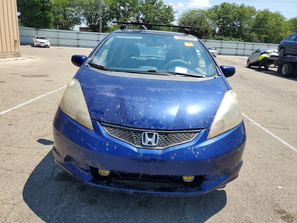 2013 Honda Fit მანქანა იყიდება აუქციონზე, vin: JHMGE8H34DC045703, აუქციონის ნომერი: 63883286