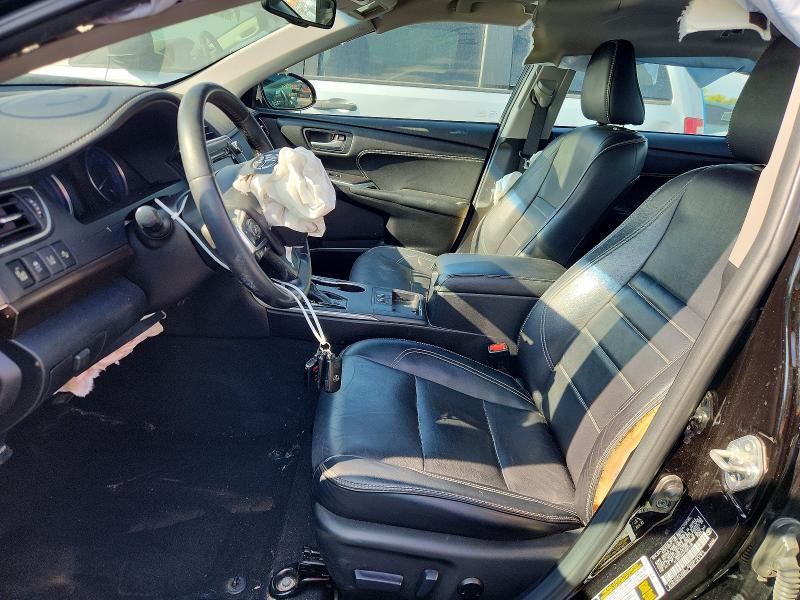 65459156 :رقم المزاد ، 4T1BK1FK4FU567438 vin ، 2015 Toyota Camry مزاد بيع