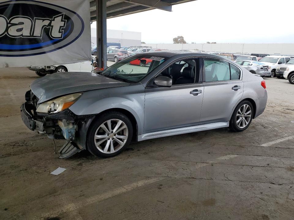 2013 Subaru Legacy მანქანა იყიდება აუქციონზე, vin: 4S3BMDL64D2036417, აუქციონის ნომერი: 63070336