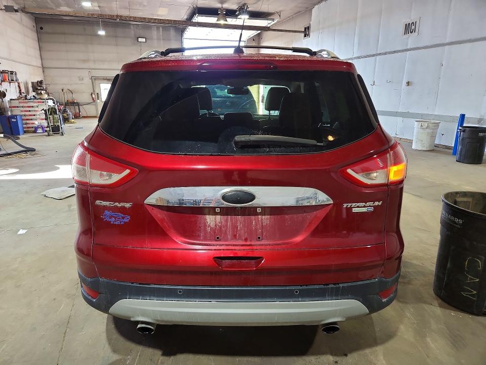 66122066 :رقم المزاد ، 1FMCU9J99FUA83122 vin ، 2015 Ford Escape مزاد بيع