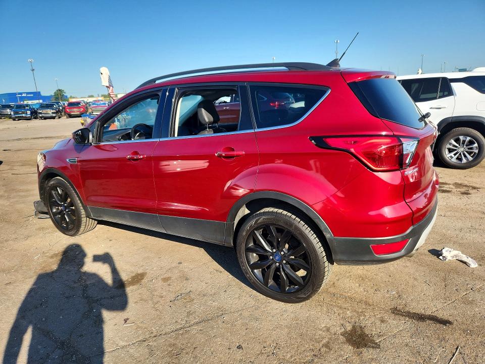2019 Ford Escape მანქანა იყიდება აუქციონზე, vin: 1FMCU9HD6KUA96611, აუქციონის ნომერი: 63573706