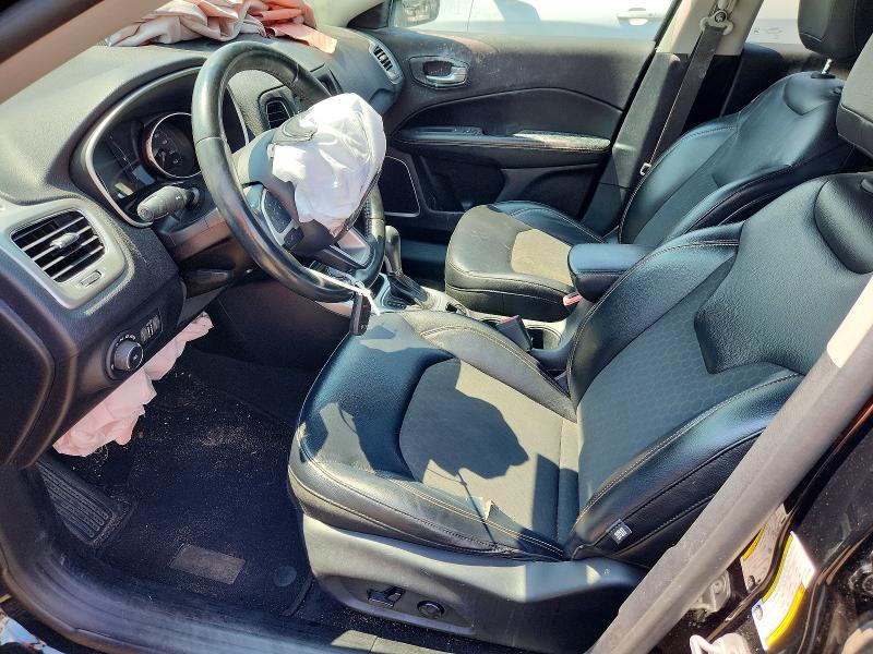 64845566 :رقم المزاد ، 3C4NJDBB6JT112394 vin ، 2018 Jeep Compass مزاد بيع