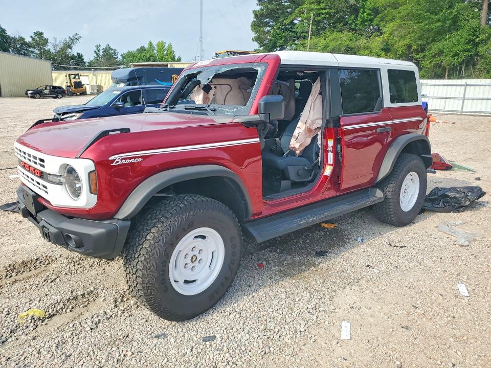 2025 Ford Bronco მანქანა იყიდება აუქციონზე, vin: 1FMEE4DP2SLA98290, აუქციონის ნომერი: 62606136