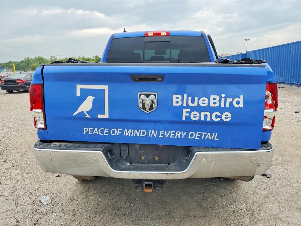 63940196 :رقم المزاد ، 1C6RR7LG2JS140997 vin ، 2018 Ram 1500 مزاد بيع