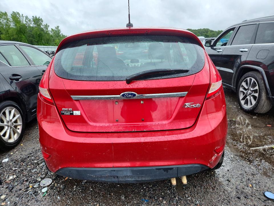 2011 Ford Fiesta მანქანა იყიდება აუქციონზე, vin: 3FADP4FJ1BM153061, აუქციონის ნომერი: 62565196