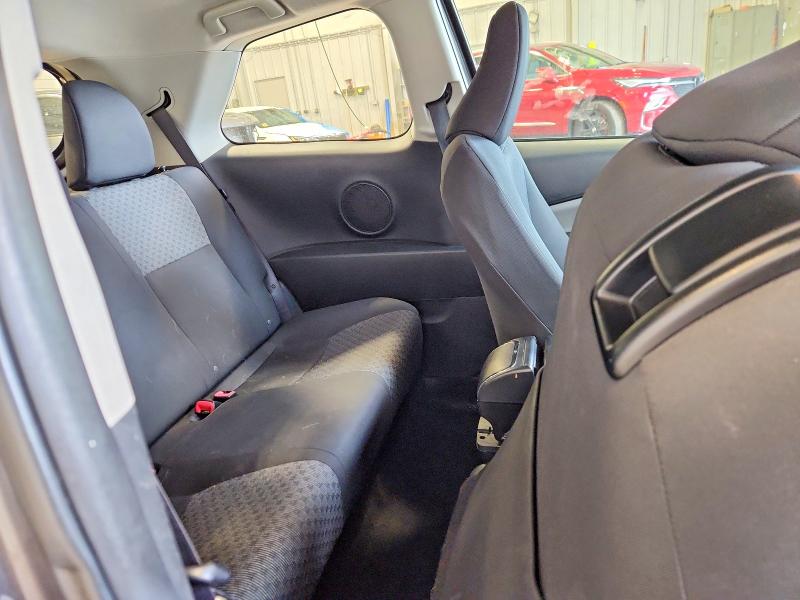 63533016 :رقم المزاد ، VNKJTUD32FA021742 vin ، 2015 Toyota Yaris مزاد بيع