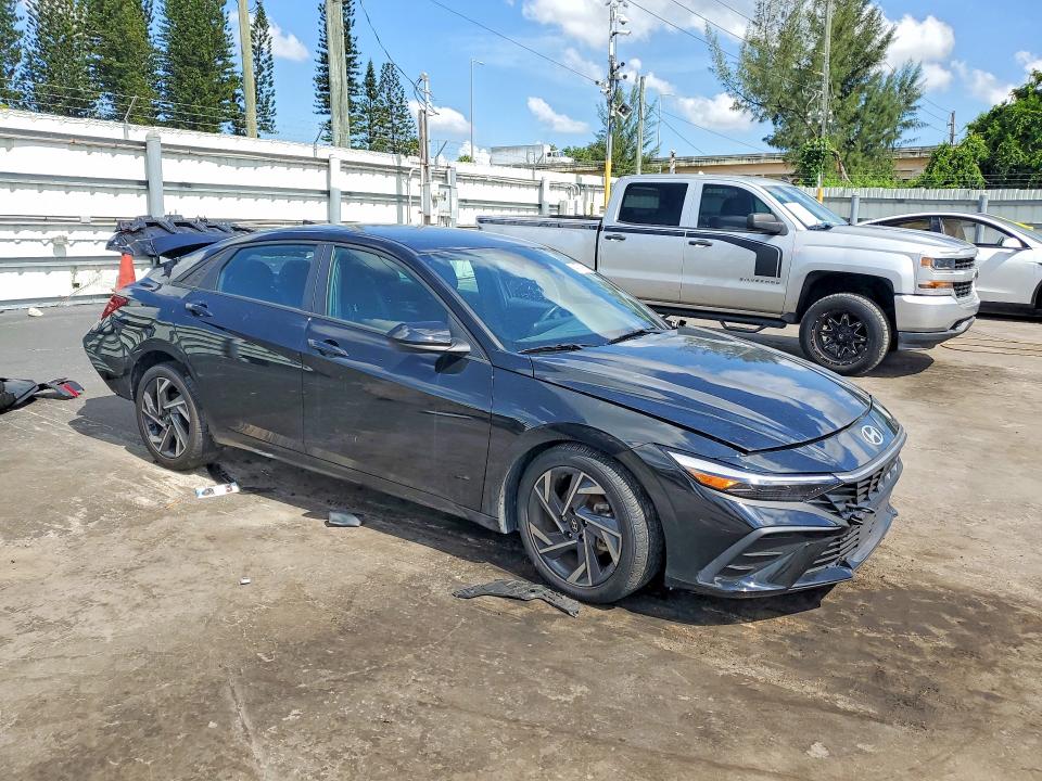2025 Hyundai Elantra მანქანა იყიდება აუქციონზე, vin: KMHLM4DG0SU897781, აუქციონის ნომერი: 64779916