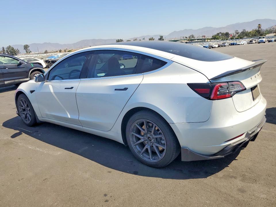 2020 Tesla Model 3 მანქანა იყიდება აუქციონზე, vin: 5YJ3E1EAXLF659201, აუქციონის ნომერი: 64245936