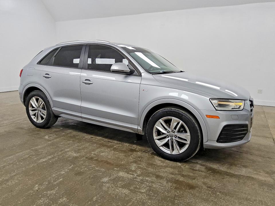 Продажа на аукционе авто 2018 Audi Q3, vin: WA1BCCFSXJR012187, номер лота: 65338406