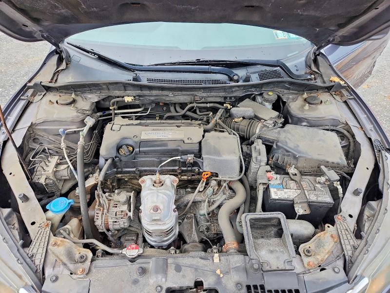 64393656 :رقم المزاد ، 1HGCR2F36EA103233 vin ، 2014 Honda Accord مزاد بيع