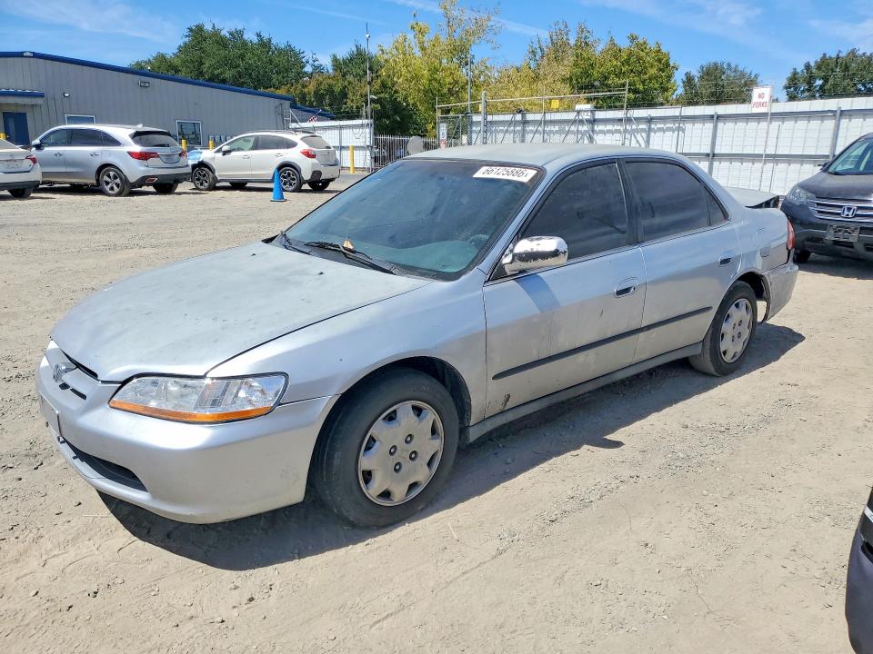 Продажа на аукционе авто 1998 Honda Accord, vin: 1HGCG5646WA188141, номер лота: 66125886