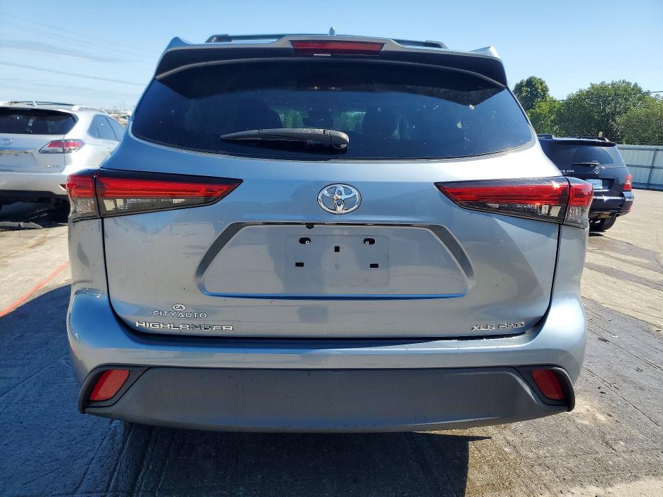 63543946 :رقم المزاد ، 5TDHZRBH3MS134875 vin ، 2021 Toyota Highlander مزاد بيع