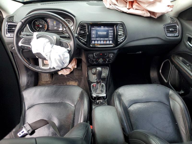 64298136 :رقم المزاد ، 3C4NJDCB1JT222851 vin ، 2018 Jeep Compass مزاد بيع