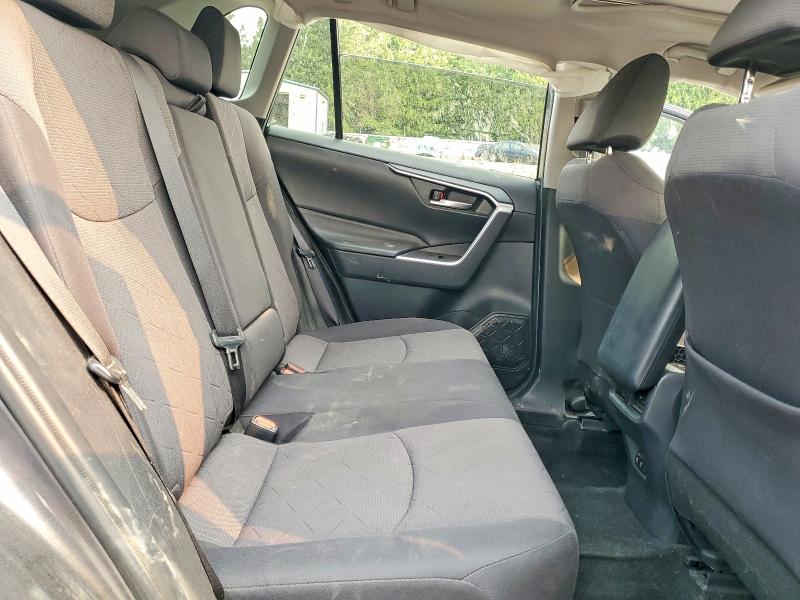 Продажа на аукционе авто 2019 Toyota Rav4, vin: 2T3P1RFV0KC015875, номер лота: 63609846