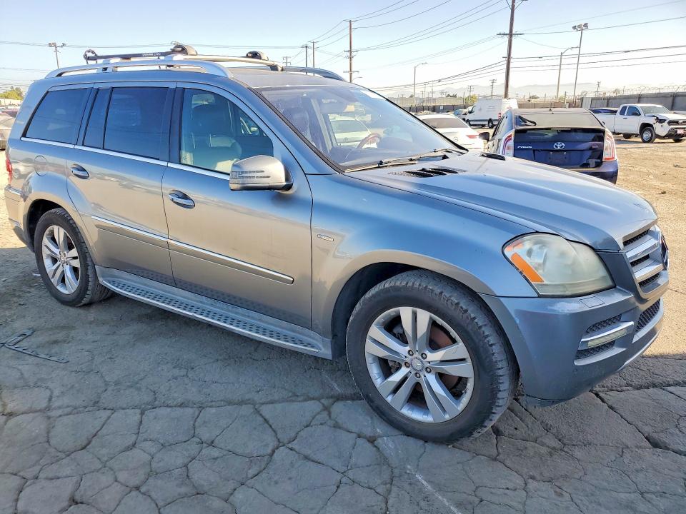 66087136 :رقم المزاد ، 4JGBF2FEXBA633636 vin ، 2011 Mercedes-benz Gl مزاد بيع