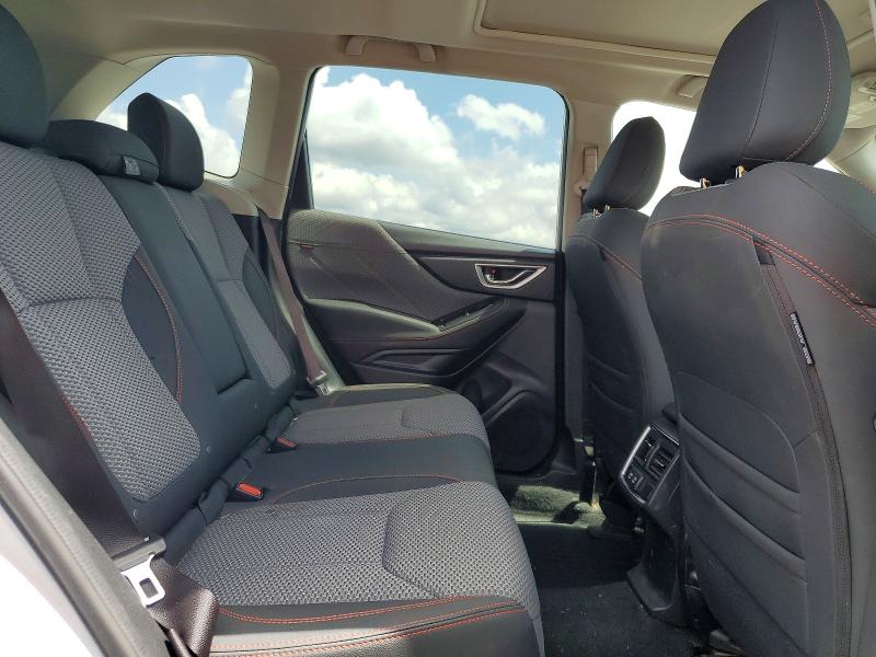 63788206 :رقم المزاد ، JF2SKAKC7KH553024 vin ، 2019 Subaru Forester مزاد بيع