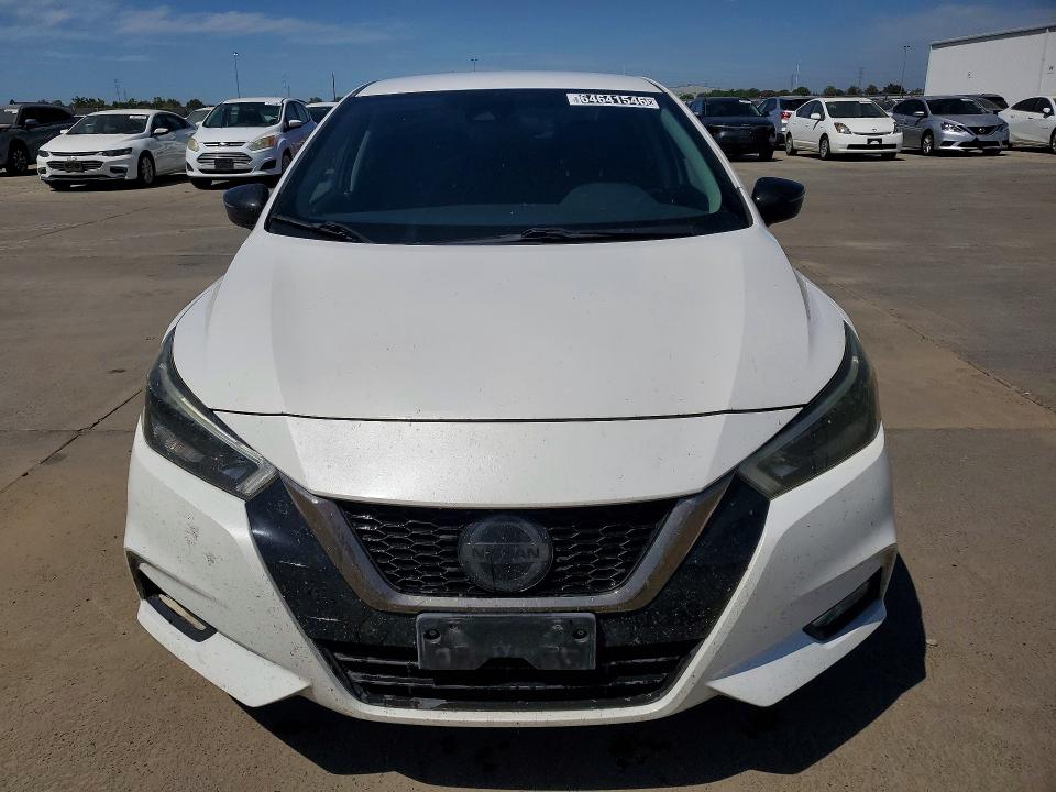 64641546 :رقم المزاد ، 3N1CN8FV9LL842037 vin ، 2020 Nissan Versa مزاد بيع