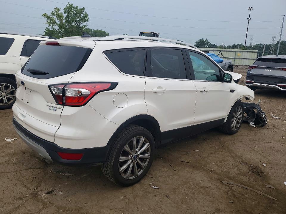 2018 Ford Escape მანქანა იყიდება აუქციონზე, vin: 1FMCU9J97JUA00022, აუქციონის ნომერი: 64608866