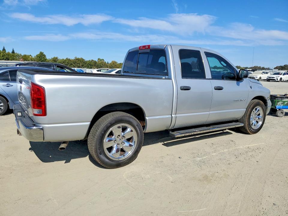 2005 Dodge Ram 1500 მანქანა იყიდება აუქციონზე, vin: 1D7HA18D25J611586, აუქციონის ნომერი: 66136526