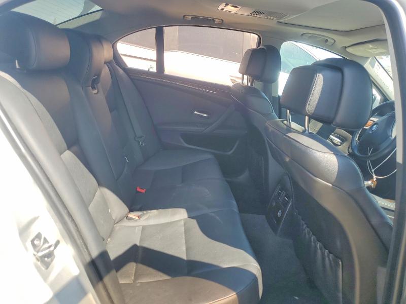 64935676 :رقم المزاد ، WBANW1C52AC168981 vin ، 2010 Bmw 535 مزاد بيع