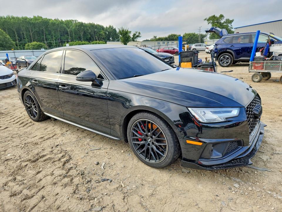 Продажа на аукционе авто 2019 Audi A4, vin: WAUENAF41KN003063, номер лота: 63281896