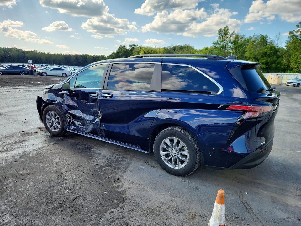 2022 Toyota Sienna მანქანა იყიდება აუქციონზე, vin: 5TDYSKFC5NS070639, აუქციონის ნომერი: 66345306