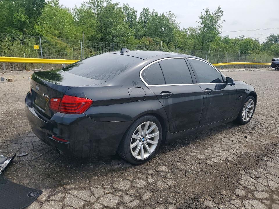 64294256 :رقم المزاد ، WBA5B3C56ED533038 vin ، 2014 Bmw 535 مزاد بيع