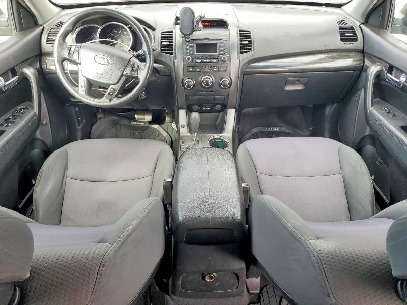 65179276 :رقم المزاد ، 5XYKT3A19DG381680 vin ، 2013 Kia Sorento مزاد بيع