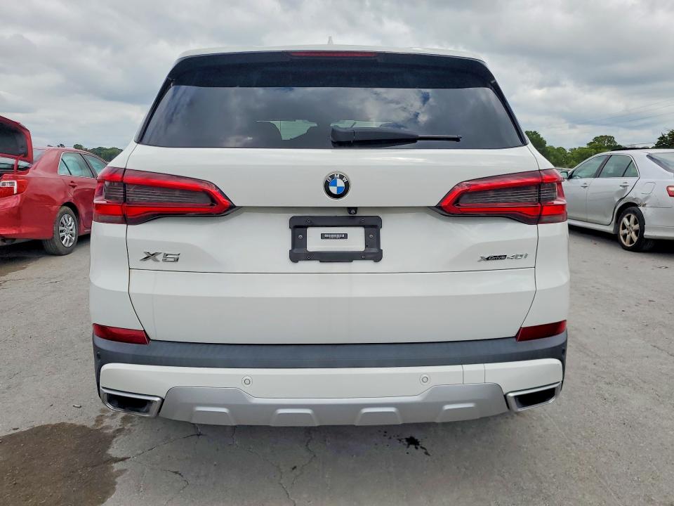 63374196 :رقم المزاد ، 5UXCR6C52KLK86379 vin ، 2019 Bmw X5 مزاد بيع