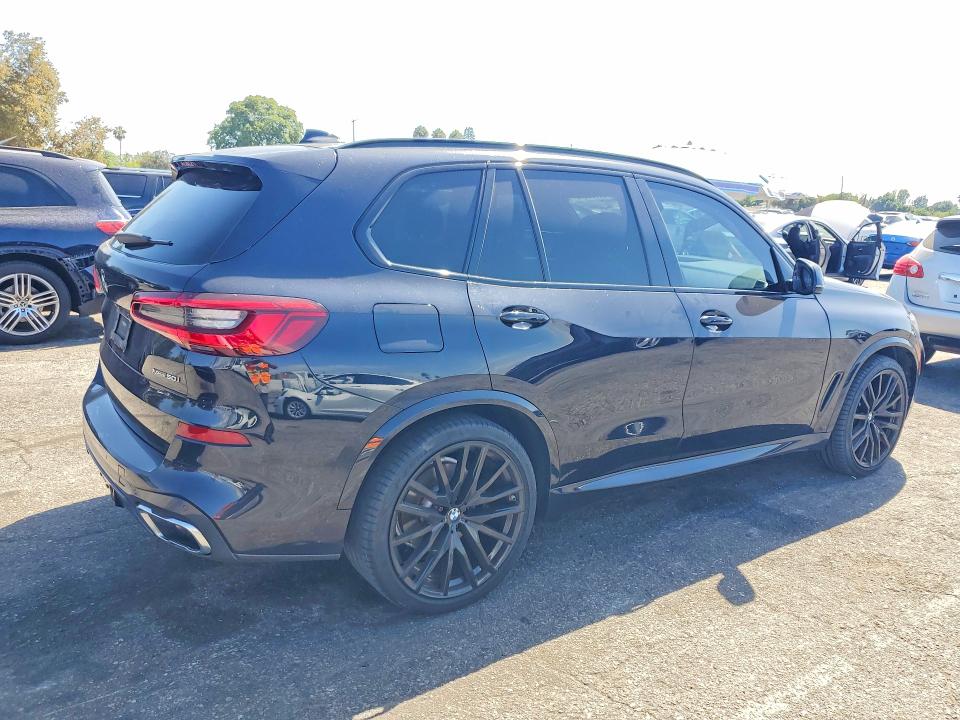 66603646 :رقم المزاد ، 5UXJU2C57KLN65759 vin ، 2019 Bmw X5 مزاد بيع