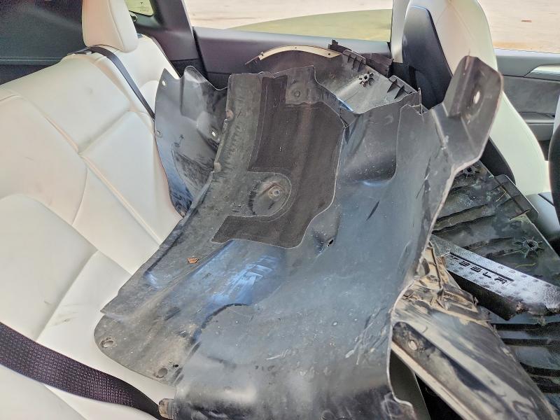63258286 :رقم المزاد ، 7SAYGDEF9PF842689 vin ، 2023 Tesla Model Y مزاد بيع