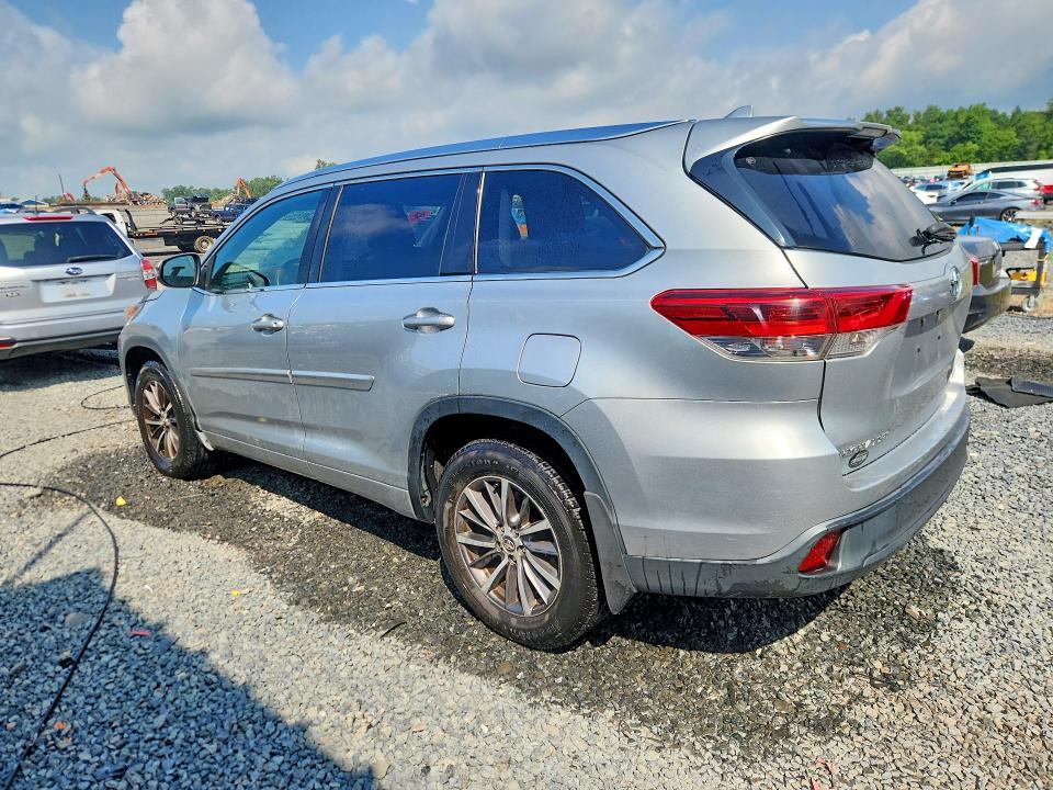 Aukcja sprzedaży 2018 Toyota Highlander, vin: 5TDJZRFH4JS532359, numer aukcji: 63769406