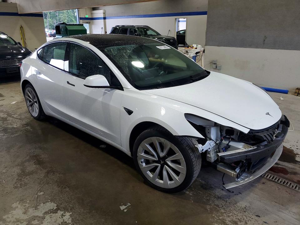 Продаж на аукціоні авто 2022 Tesla Model 3, vin: 5YJ3E1EA2NF369568, номер лоту: 63844276