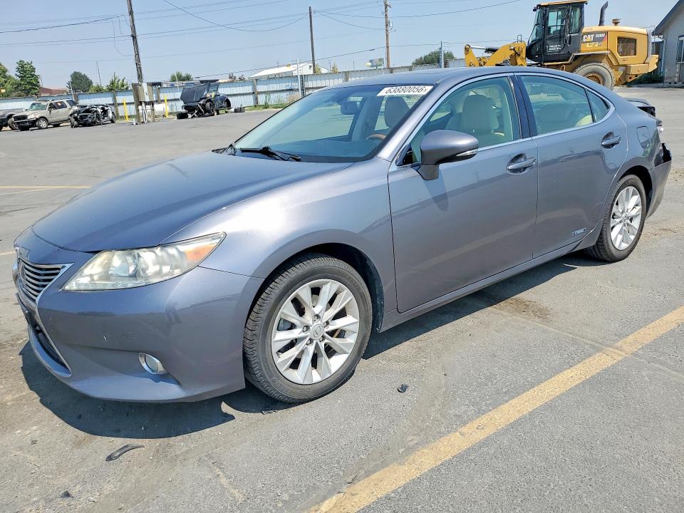 63880056 :رقم المزاد ، JTHBW1GG8D2030209 vin ، 2013 Lexus Es مزاد بيع