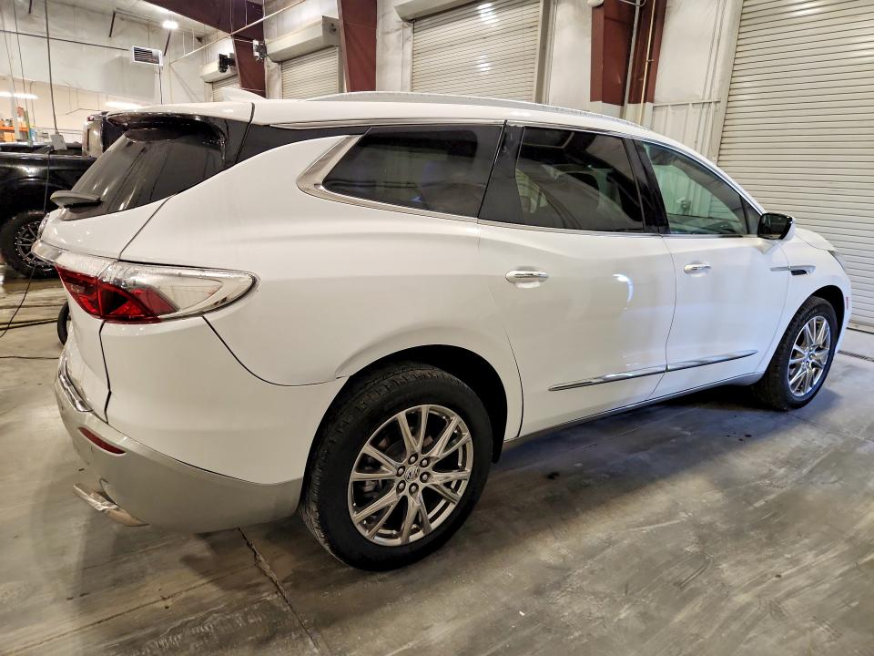 Продажа на аукционе авто 2023 Buick Enclave, vin: 5GAEVAKW0PJ255980, номер лота: 66176106