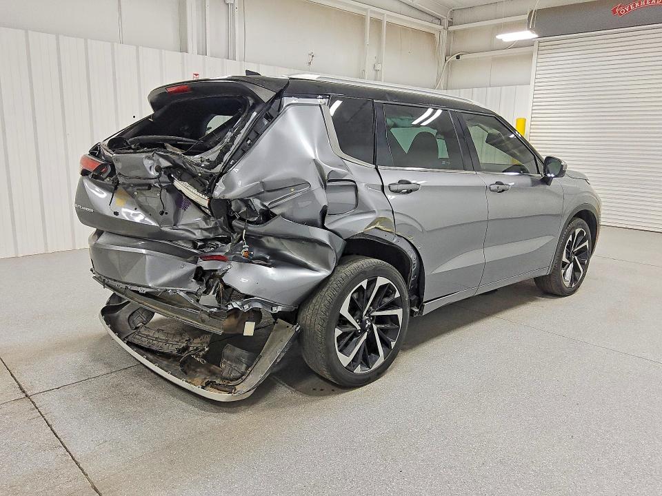 Продажа на аукционе авто 2023 Mitsubishi Outlander, vin: JA4J3VA83PZ027402, номер лота: 61807126